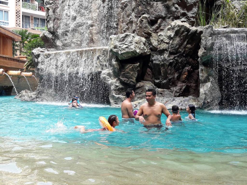 Atlantis Condo Resort Jomtian Pattaya Jomtien Beach Buitenkant foto